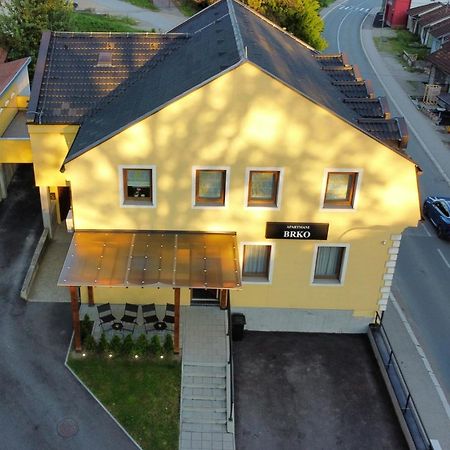 Apartmani Brko Kotor Varos 外观 照片