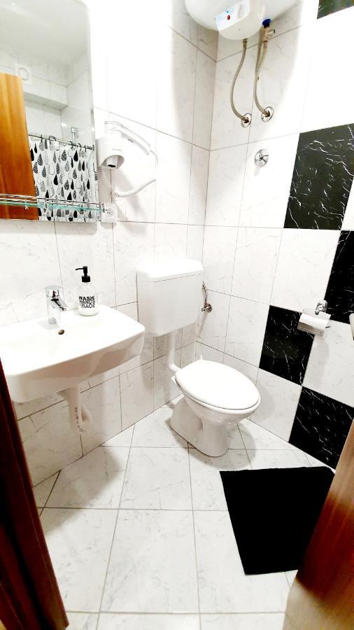 Apartmani Brko Kotor Varos 外观 照片